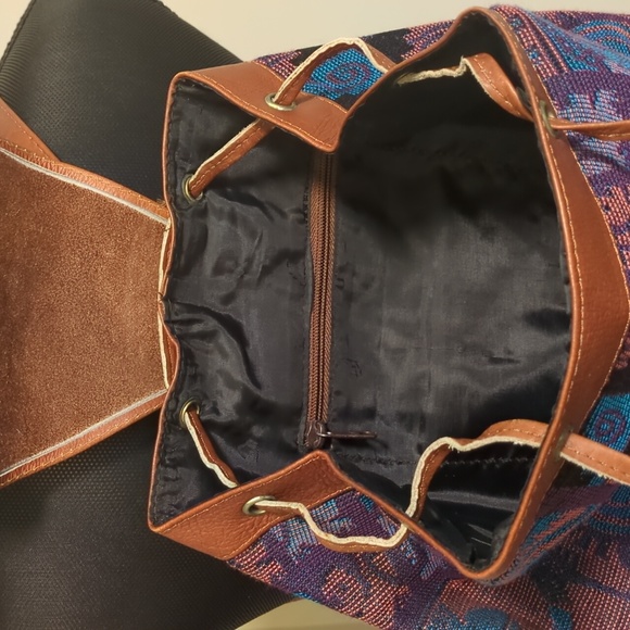 Vintage Unisex Peruvian Drawstring Two Pockets Backpack - Picture 7 of 11